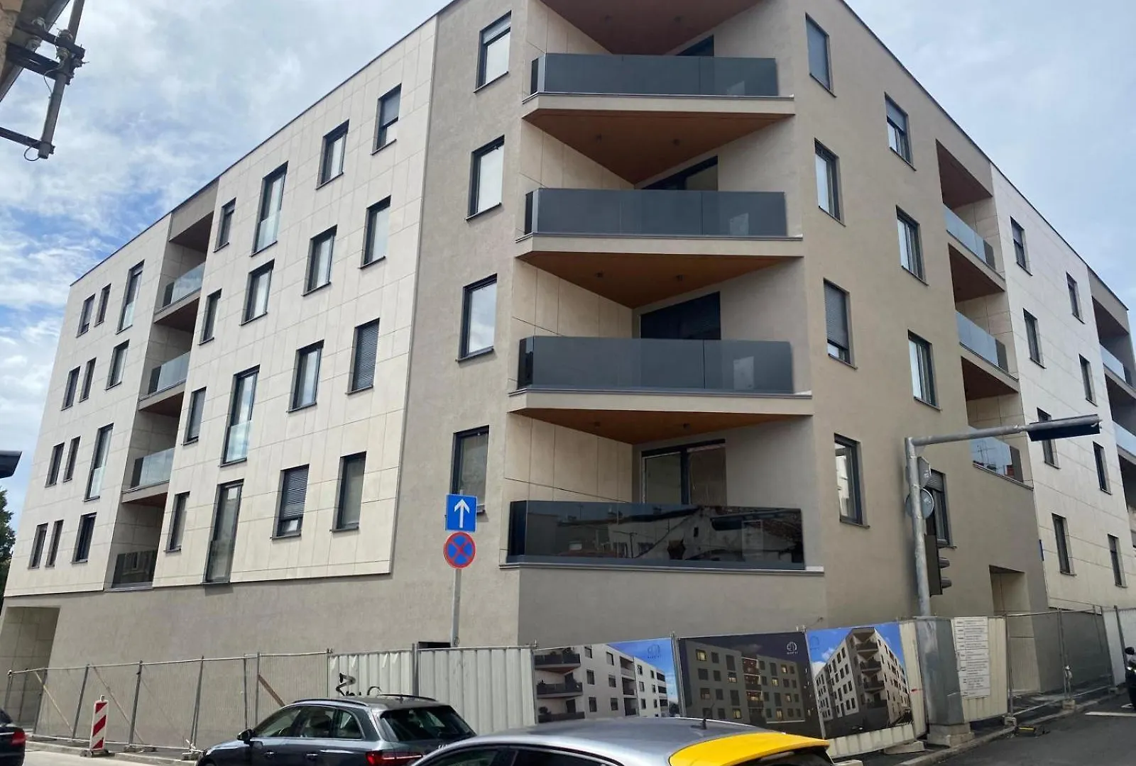 Galerija With Free Parking Apartment Pula